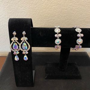 IRIDESCENT MULTI-COLOR CRYSTAL CHANDELIER EARRINGS & 2- BRACELET SET